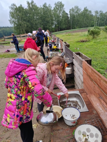 c22b44ed-54f6-45df-9dcf-b8fd2a764eb3