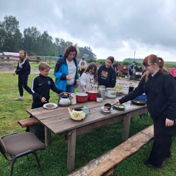 87ea4ae4-c48d-438b-944d-908dce21bc78