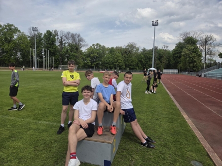 Z sukcesami w indywidualnej lekkoatletyce dziewcząt i chłopców - Mistrzostwa Malborka i Mi